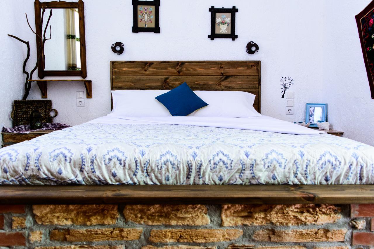 Spiros Rooms Panormos  Eksteriør bilde