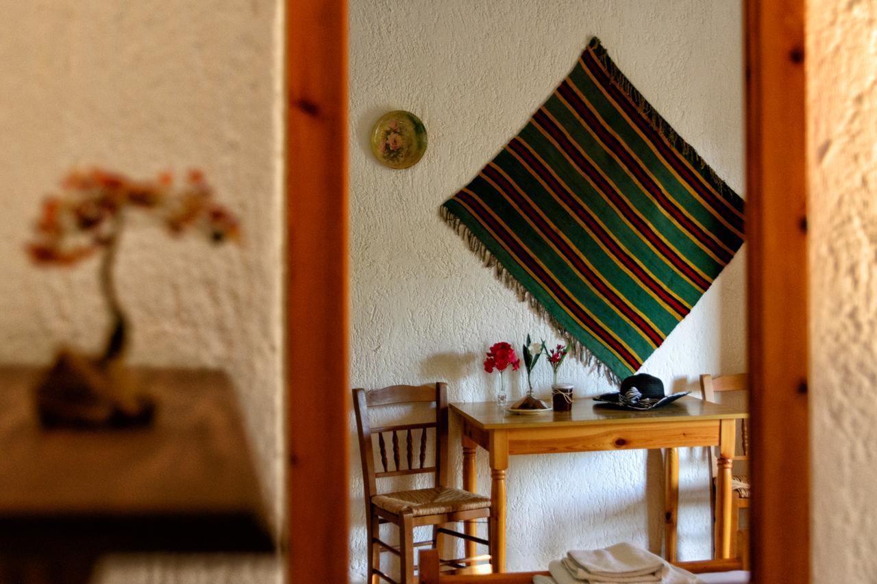 Spiros Rooms Panormos  Eksteriør bilde